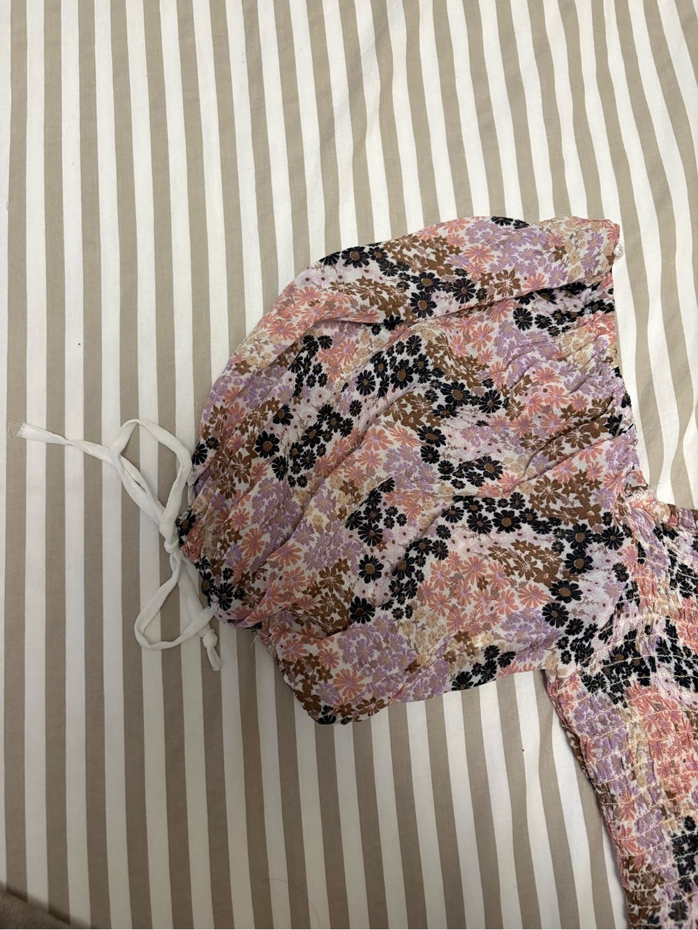 Free People Smocked Floral Puff Sleeve Crop Top - Picture 5 of 5